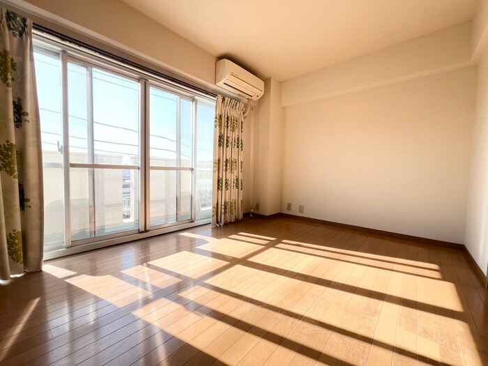 物件内観写真5　(居室)