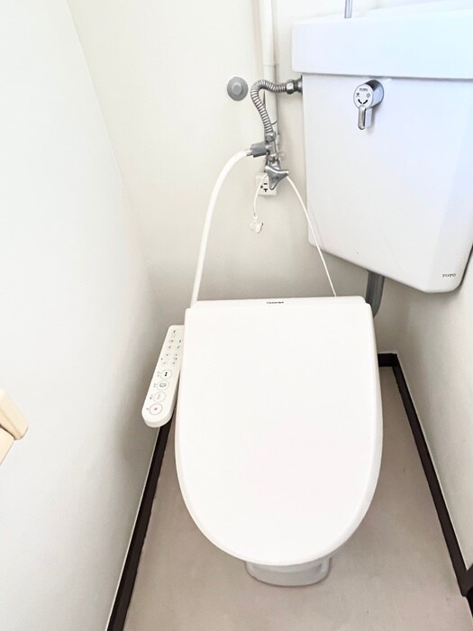 物件内観写真9　(トイレ)