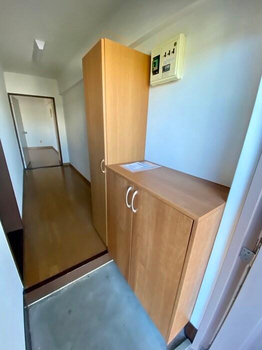 物件内観写真18　(靴箱)