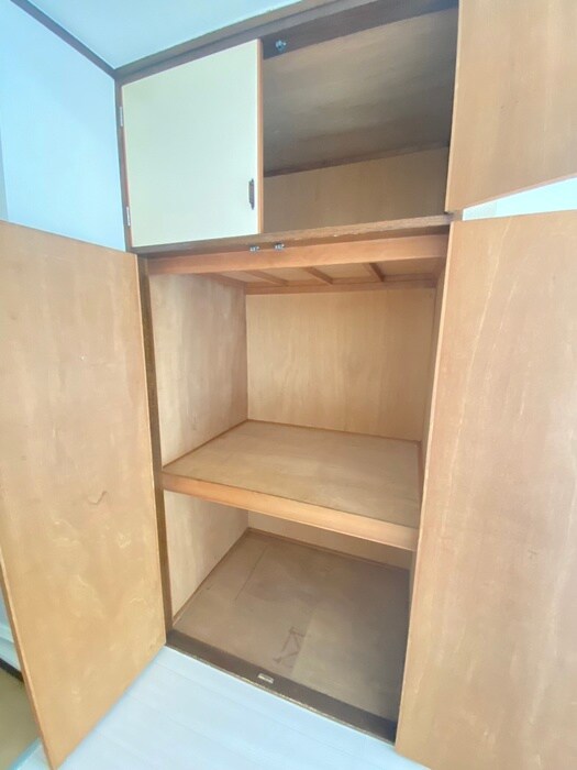 物件内観写真10　(収納)