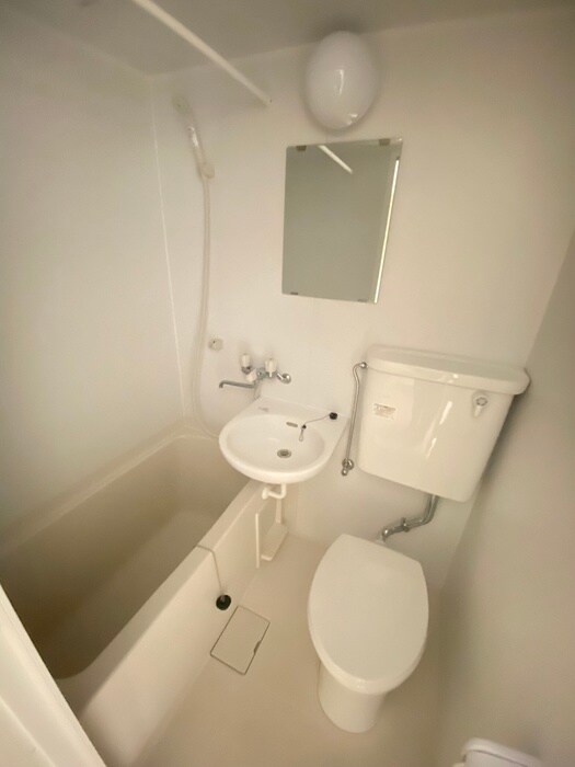 物件内観写真13　(バス／シャワールーム等)