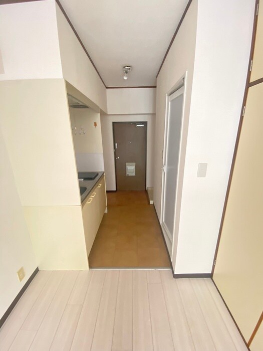 物件内観写真19　(廊下)