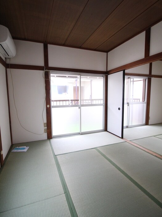 物件内観写真18　(居室)