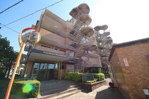 ﾗｲｵﾝｽﾞﾏﾝｼｮﾝひばりヶ丘第２(211)外観写真