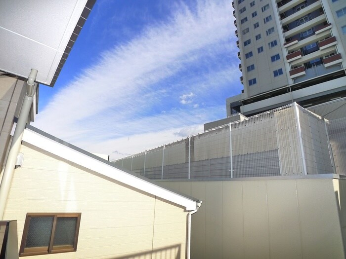 物件内観写真22　(室内からの展望)