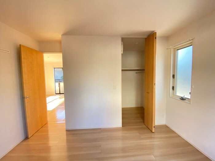 物件内観写真20　(収納)