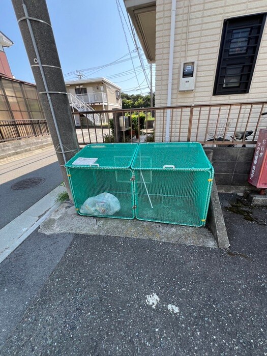 物件外観写真6　(建物設備)