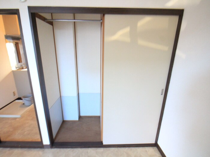 物件内観写真13　(収納)