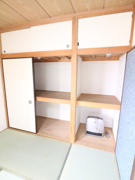 物件内観写真17　(収納)