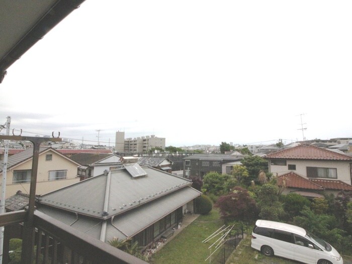 物件内観写真19　(室内からの展望)