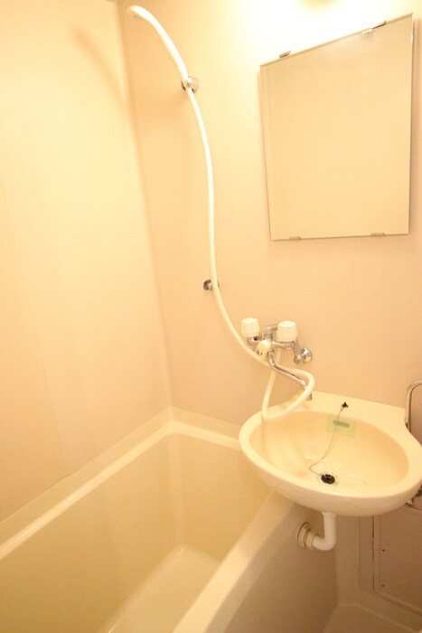 物件内観写真10　(バス／シャワールーム等)