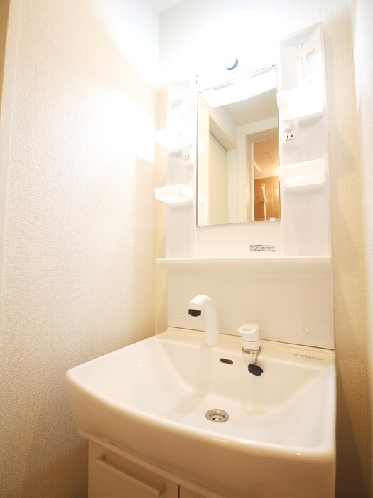 物件内観写真13　(洗面)