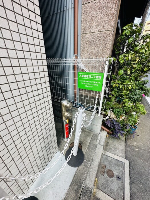 物件外観写真5　(駐輪場)