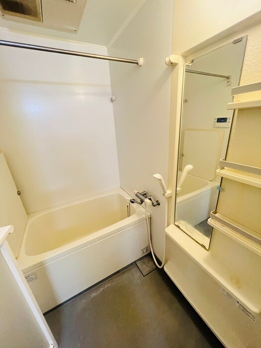 物件内観写真10　(バス／シャワールーム等)