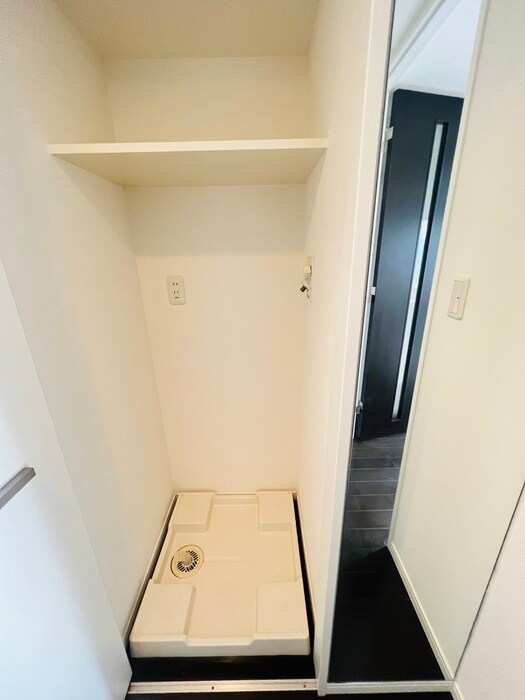 物件内観写真19　(洗濯機置場)