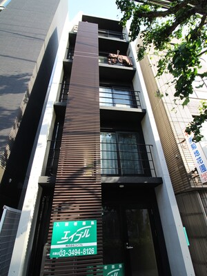 THE OAKS 三軒茶屋Flat外観写真