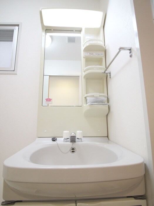 物件内観写真12　(洗面)