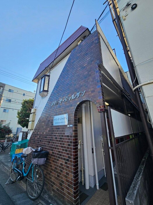 物件外観写真2　(外観写真)