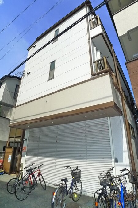 アローシヤイン３外観写真