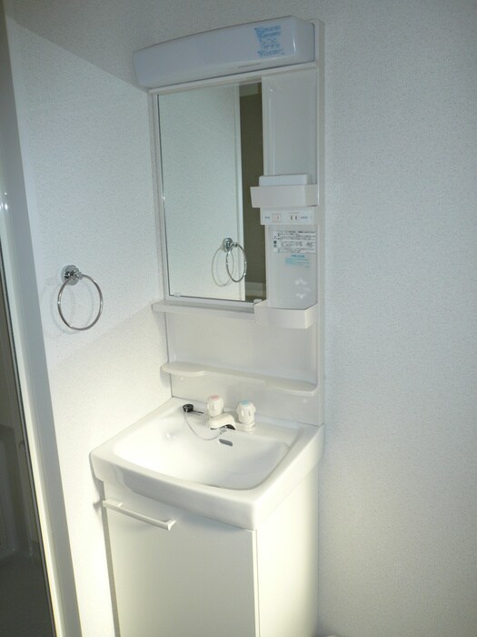 物件内観写真12　(洗面)