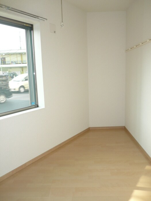 物件内観写真14　(居室)