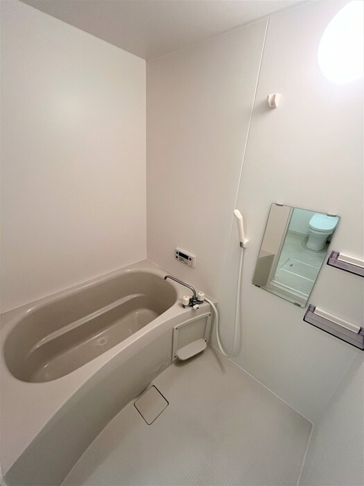 物件内観写真9　(バス／シャワールーム等)
