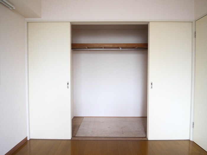 物件内観写真10　(収納)
