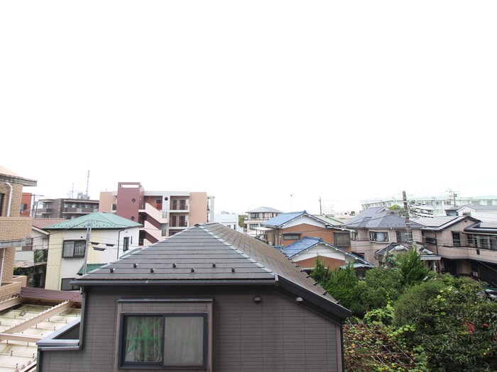 物件内観写真16　(室内からの展望)