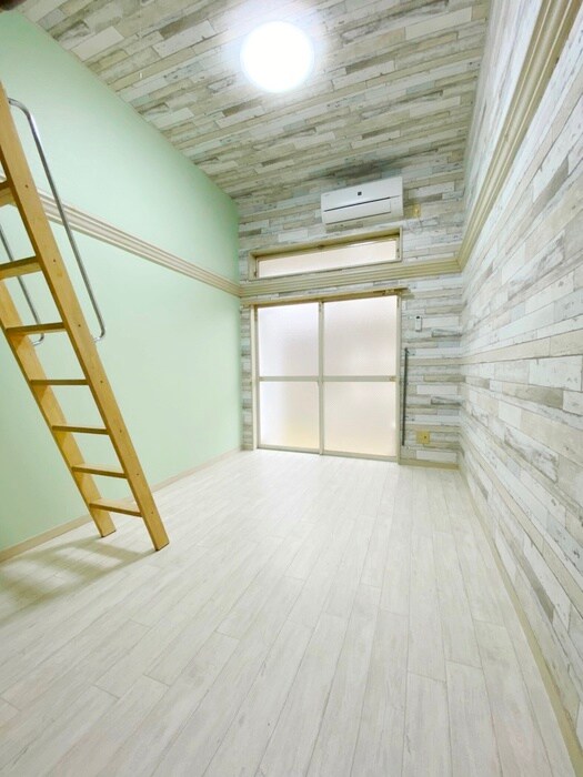 物件内観写真7　(居室)