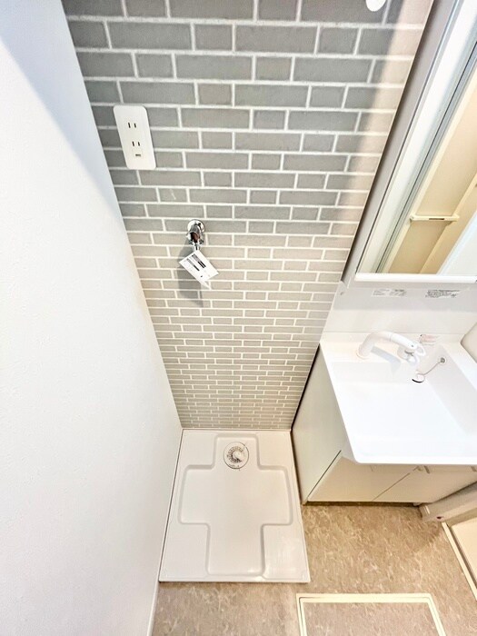 物件内観写真14　(洗濯機置場)