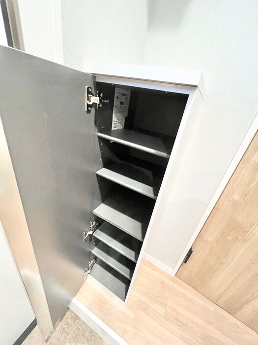 物件内観写真19　(靴箱)