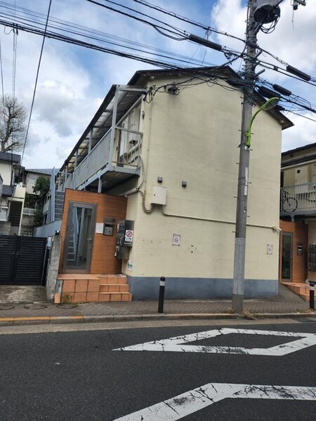 マ－クハウス代沢Ｂ棟外観写真