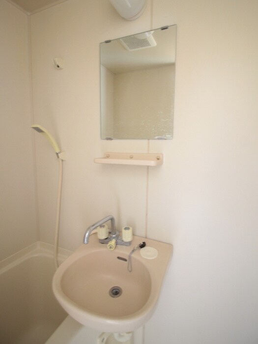 物件内観写真13　(洗面)