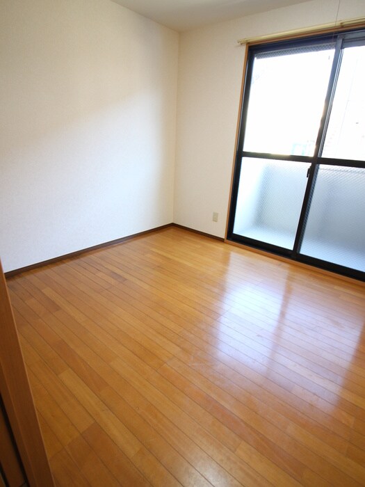 物件内観写真17　(居室)