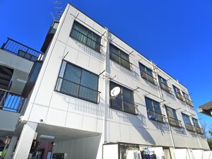 ハイムプリマヴェーラ外観写真