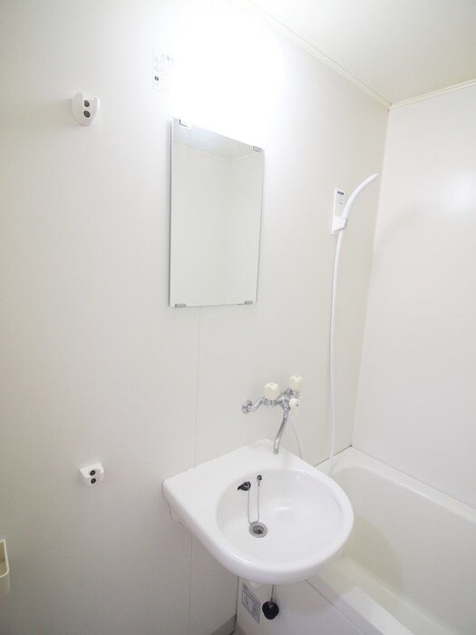 物件内観写真10　(洗面)