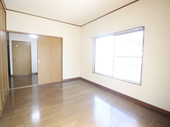 物件内観写真18　(居室)