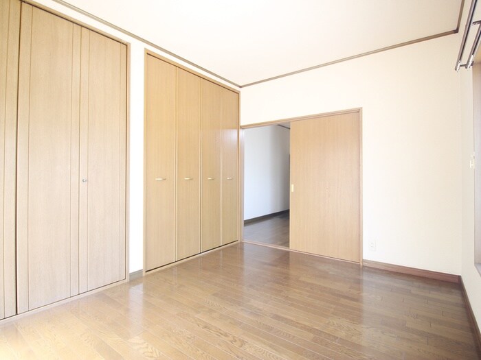 物件内観写真19　(居室)