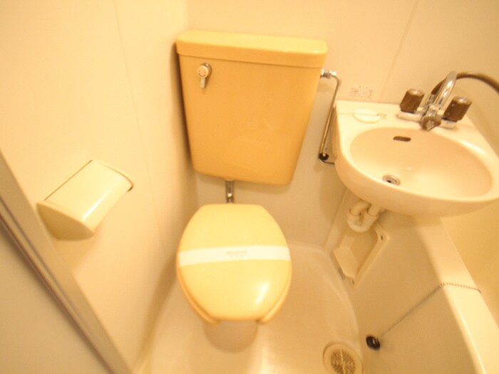 物件内観写真15　(トイレ)