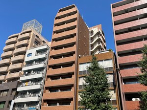 ｱｳﾞｧﾝﾂｧ-ﾚ文京本駒込(503)外観写真