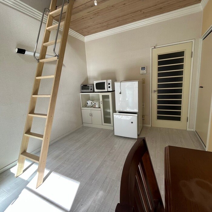 物件内観写真10　(居室)