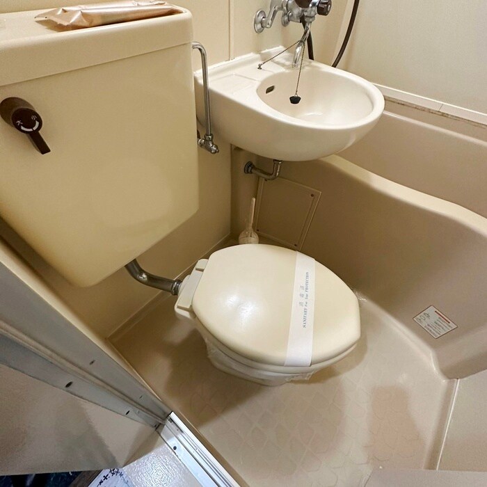 物件内観写真11　(トイレ)