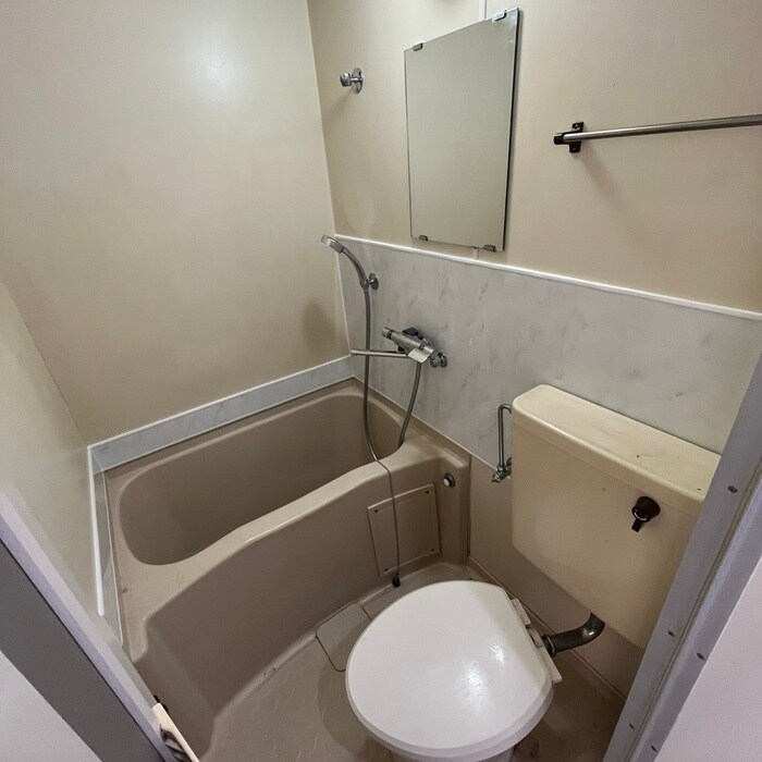 物件内観写真12　(バス／シャワールーム等)