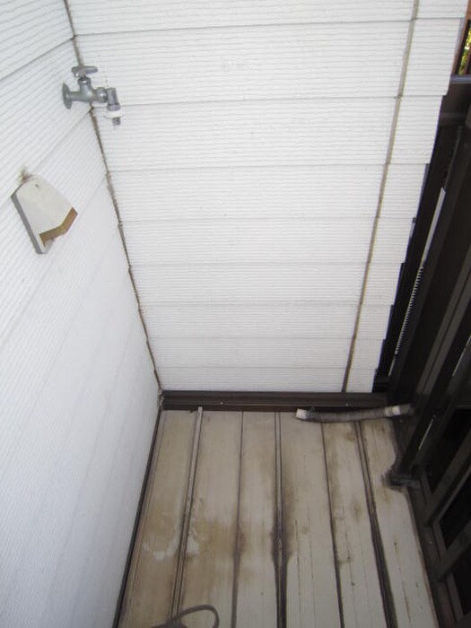 物件内観写真11　(洗濯機置場)