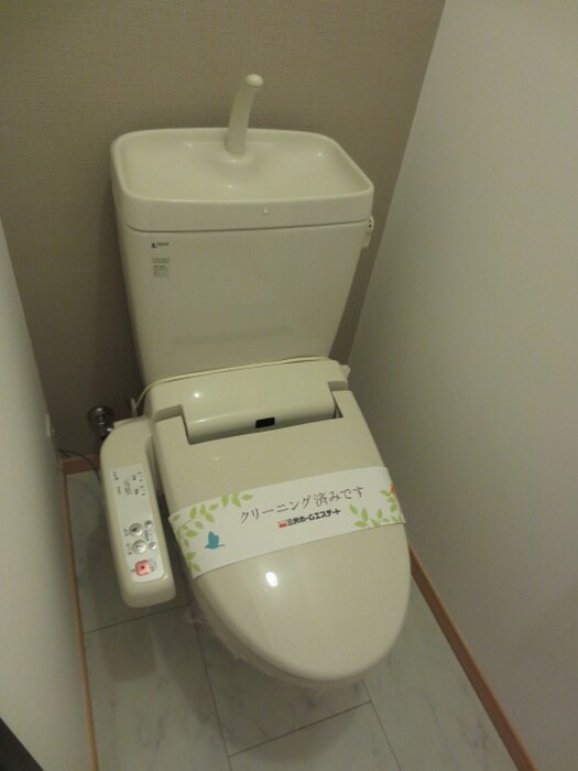 物件内観写真11　(トイレ)