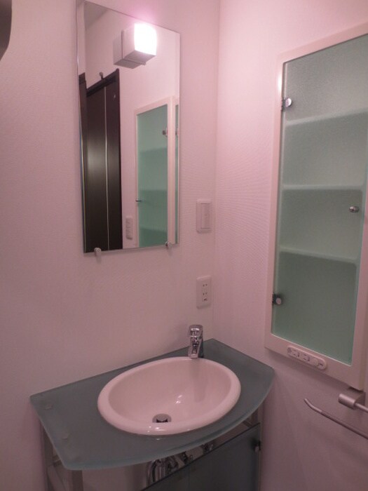 物件内観写真13　(洗面)