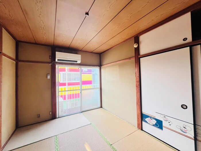 物件内観写真8　(居室)