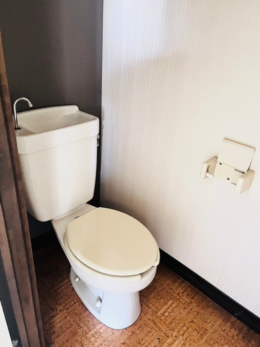 物件内観写真15　(トイレ)
