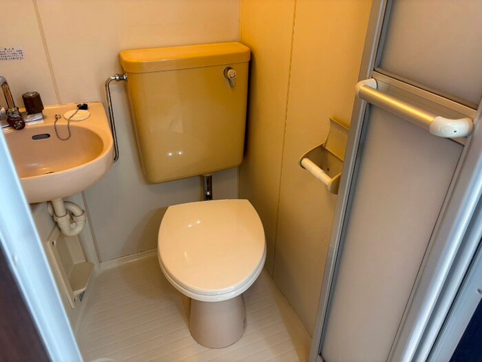 物件内観写真14　(トイレ)