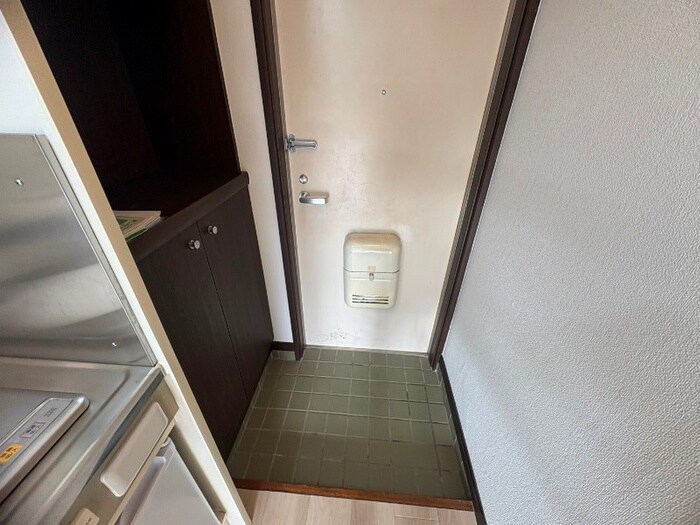 物件内観写真20　(玄関)